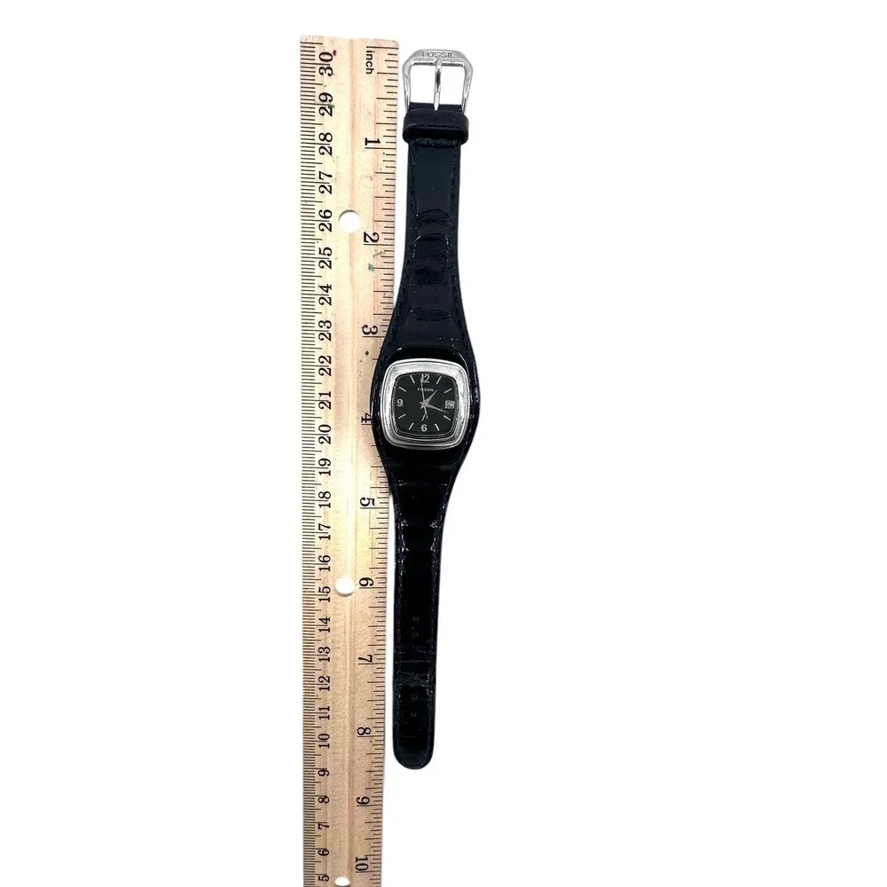 Vintage Fossil Womens Black Patent Leather Cuff Watch Date New Battery